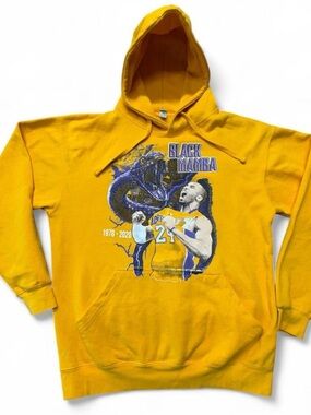 Kobe Bryant Yellow 'Black Mamba' Graphic Hoodie Men’s XL stained